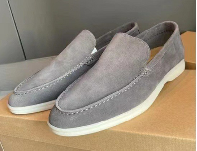 Style & Comfort – Men’s Casual Suede Loafers