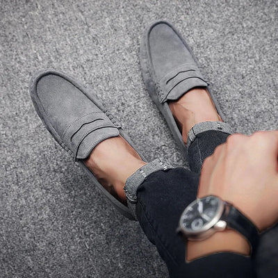 Style & Comfort Combined – Casual Suede Shoes for Men