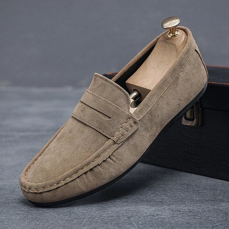 Style & Comfort Combined – Casual Suede Shoes for Men