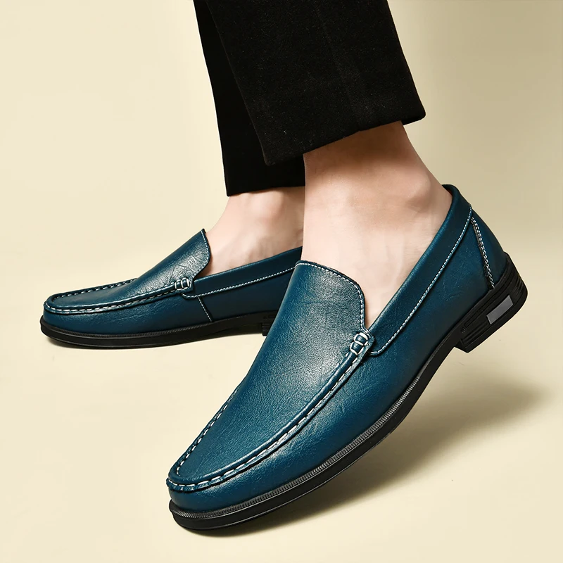 Timeless Men’s Leather Loafers – Classic Elegance & All-Day Comfort